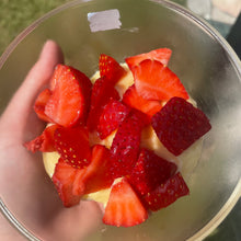 Lade das Bild in den Galerie-Viewer, CA´D`Oro Crema Dessert (Crema Pasticcera) – Halbfertigprodukt zum Herstellen von Dessert – PreGel - Crema Pasticcera (Konditorcreme)